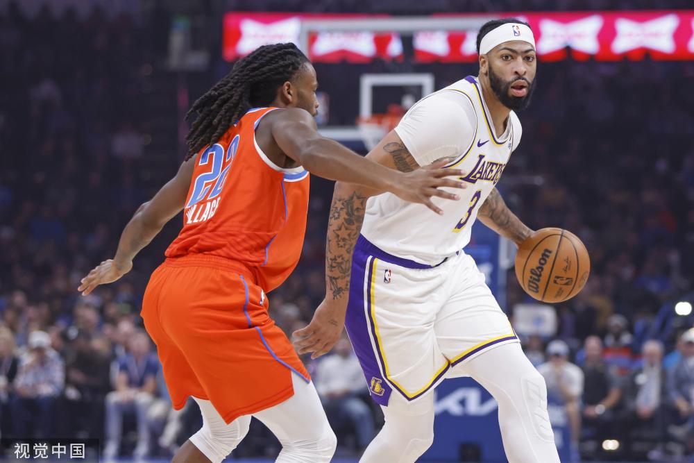 詹姆斯进一 詹姆斯进一